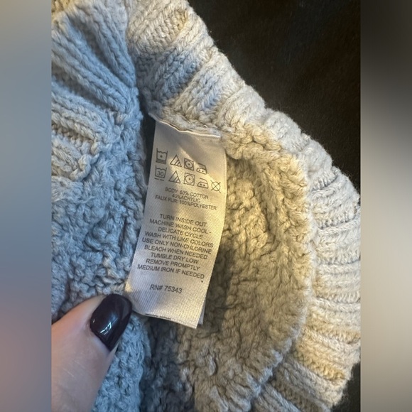 Aspen Kids Two Piece Leopard Toddler Girl Sweater/Legging Set Sixe XS (4) - Picture 3 of 7